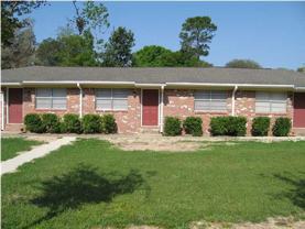 545 Hickory Ave - Photo 1 of 1