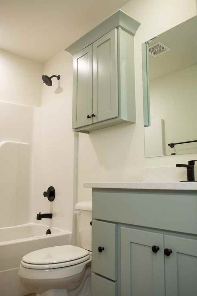 158 N Centennial Ave - Photo 4 of 32