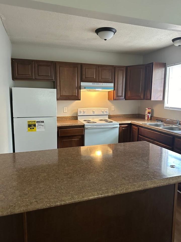 168 Cherokee Cir - Photo 4 of 16