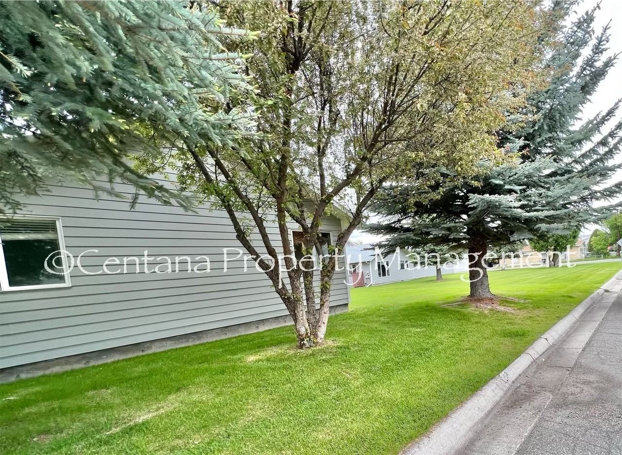 3101 Dixon St - Photo 3 of 32