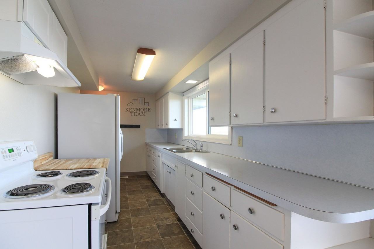 10111 10111 ELTOPIA WEST RD - Photo 2 of 15