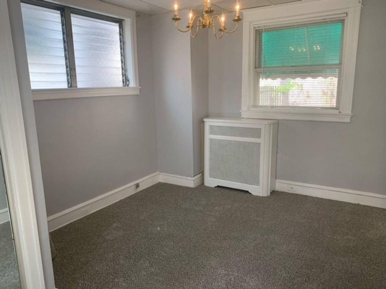 522 Gerhard St - Photo 4 of 11