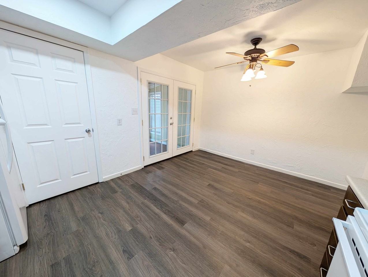 3827 N Harvard Ave - Photo 5 of 13