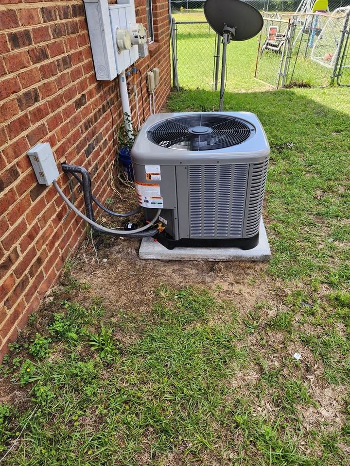 120 Augusta Ct Apt B - Photo 4 of 5