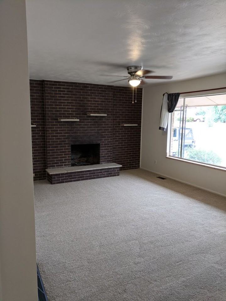 112 Judson St - Photo 2 of 8