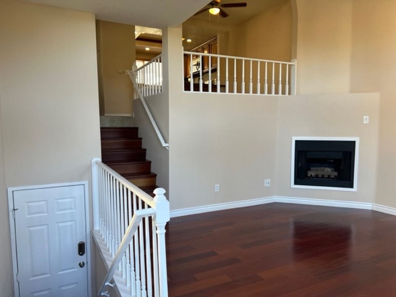 1940 Maple Ave - Photo 5 of 26
