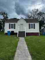 1712 Wayne St Ne - Photo 1 of 1