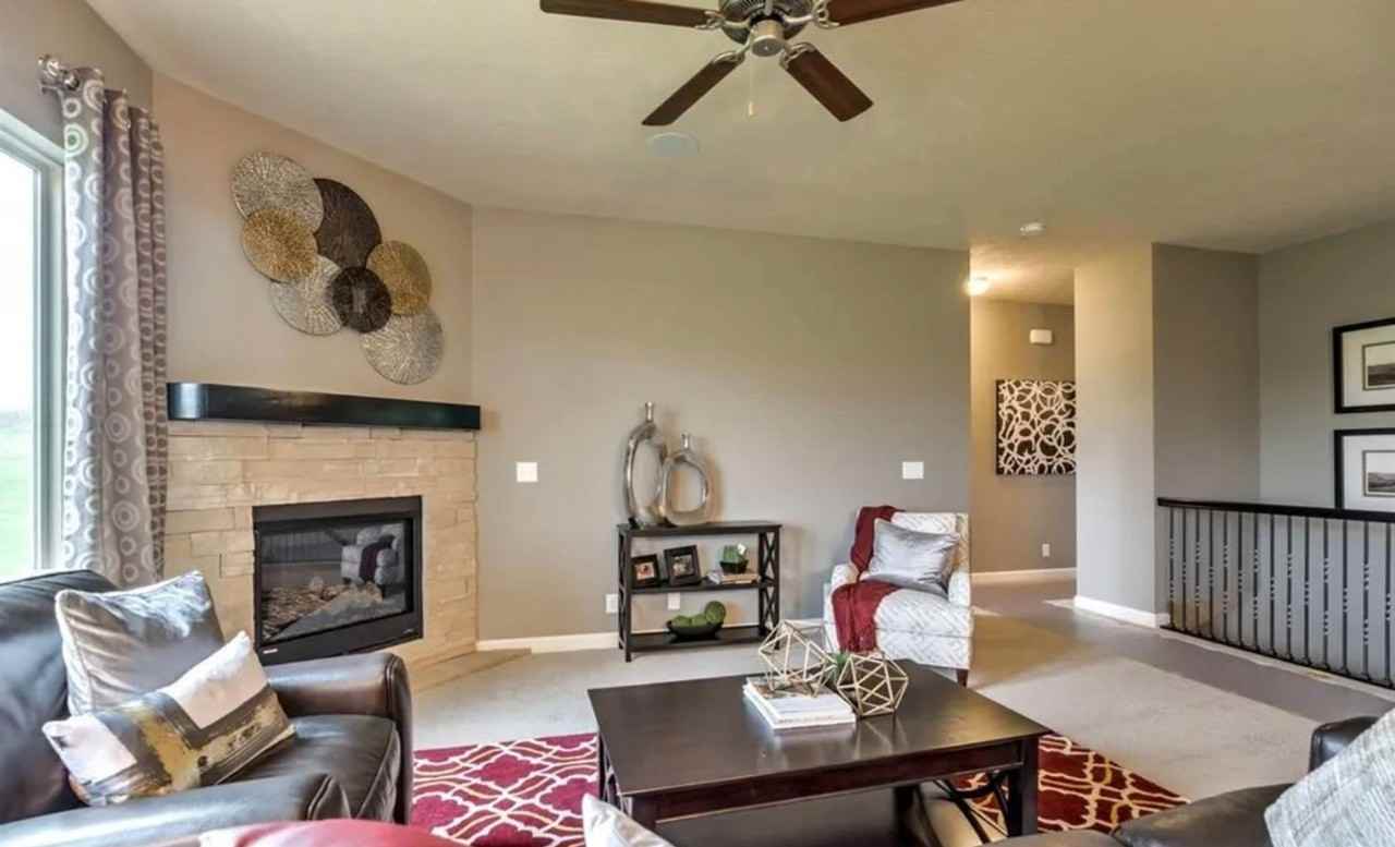16333 Potter St - Photo 3 of 15