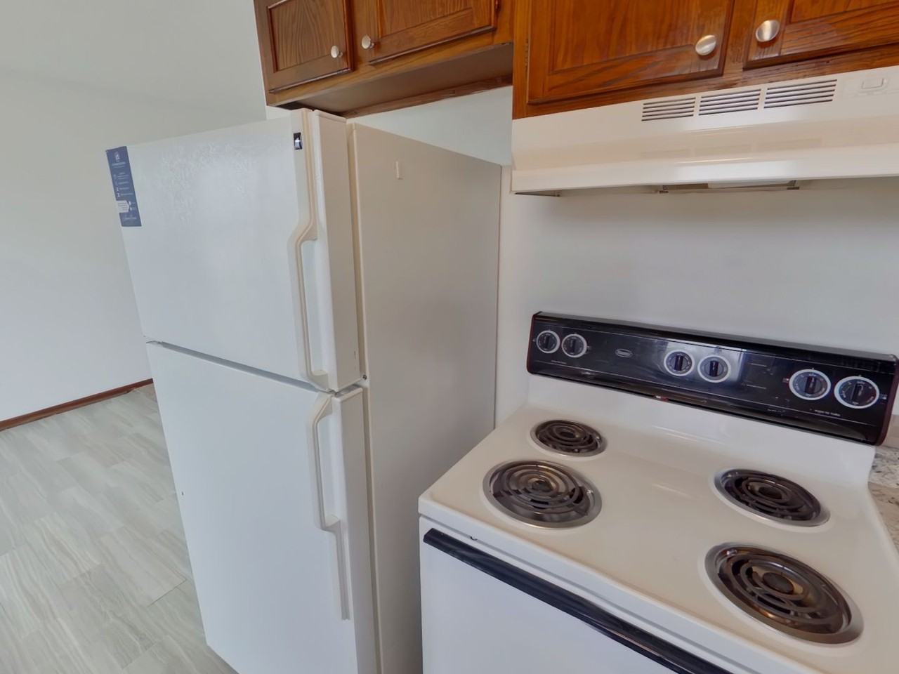 117 N Brunswick St #B - Photo 5 of 9
