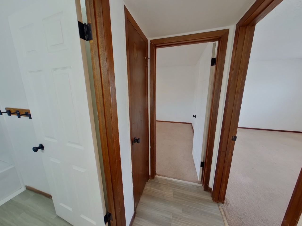 117 N Brunswick St #B - Photo 6 of 9