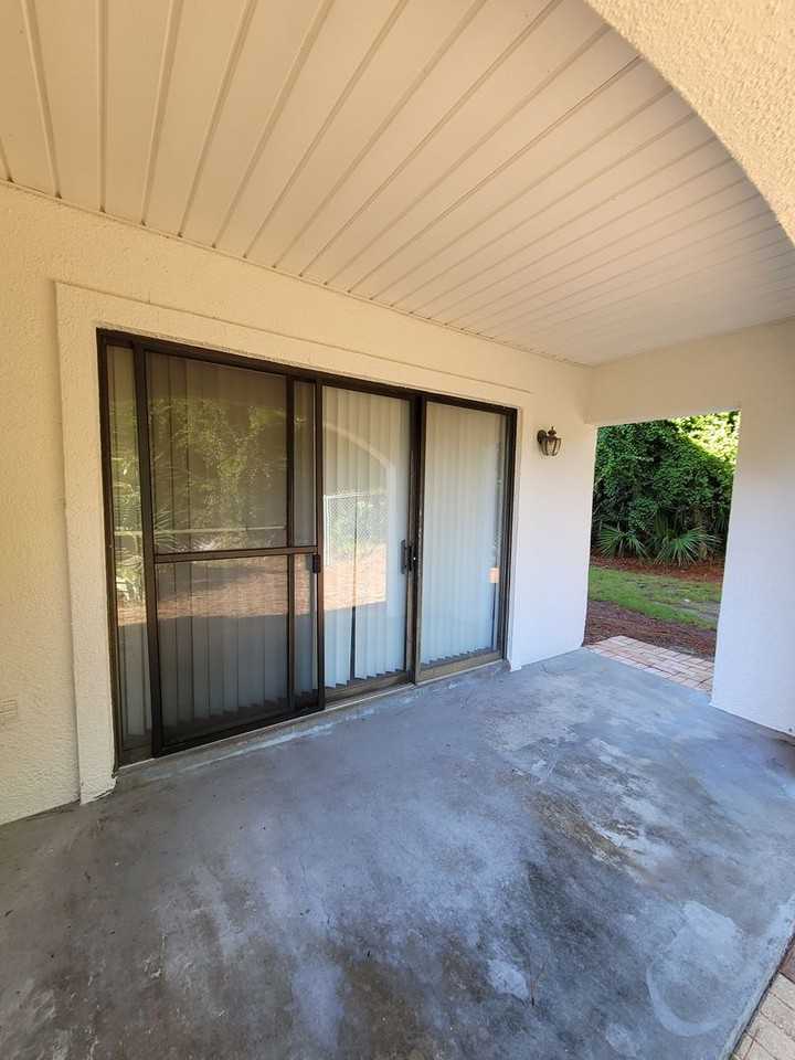 8730 Thomas Dr - Photo 3 of 34
