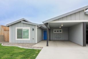 301 S Cedar Ave - Photo 1 of 1