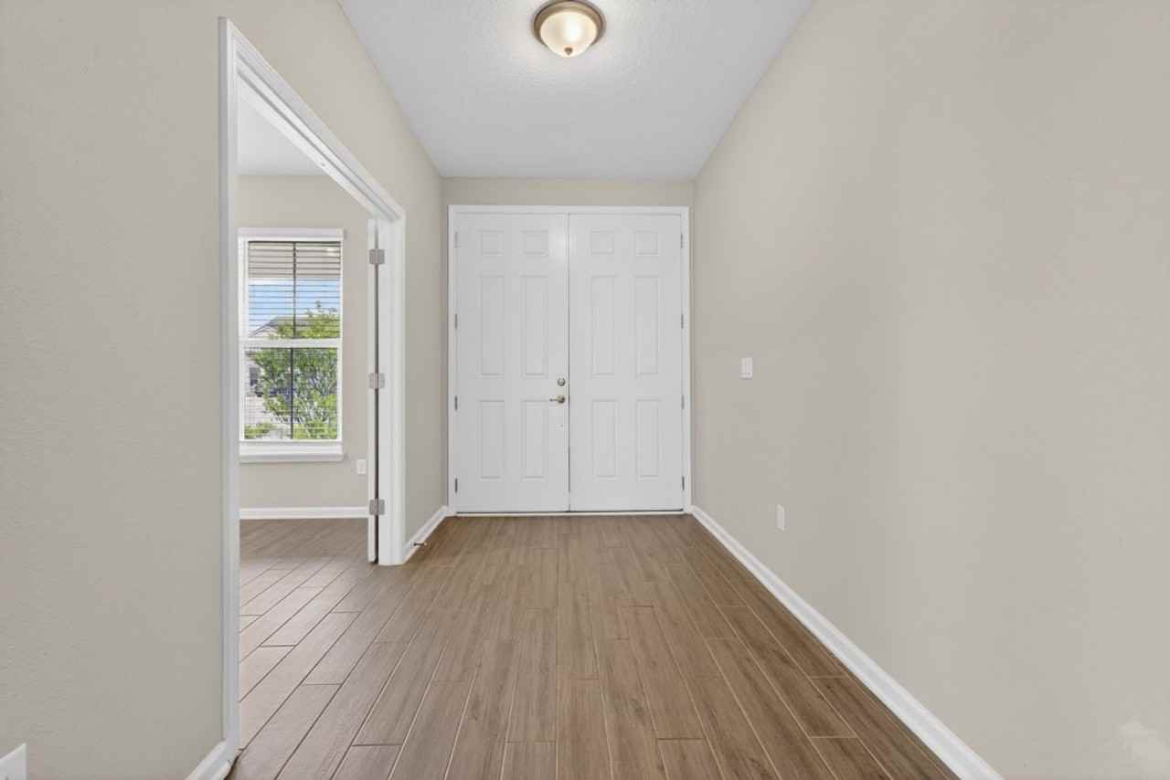 72 Ben Ct - Photo 7 of 50