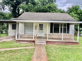 912 Rome St - Photo 1 of 1