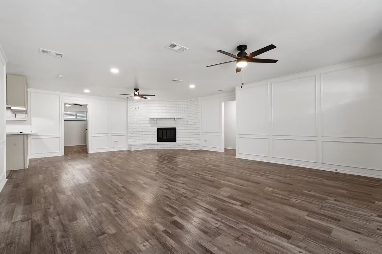 1004 Ridgefield Dr - Photo 2 of 27