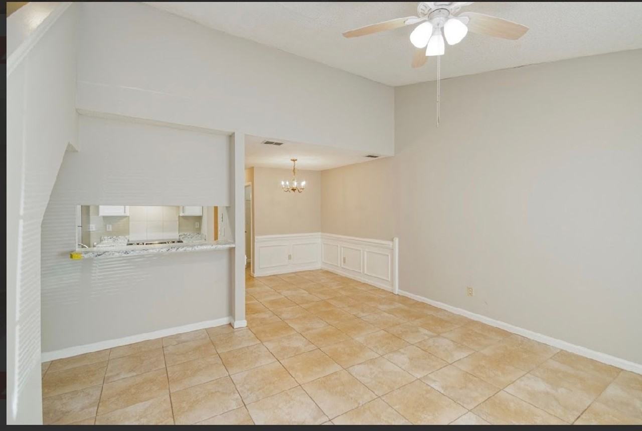 2912 Capital Park Dr - Photo 5 of 21
