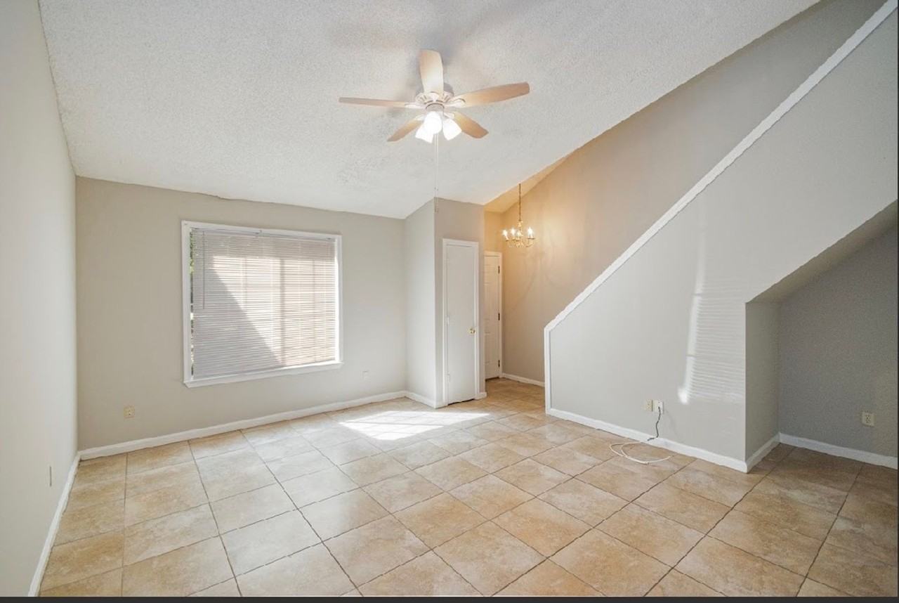 2912 Capital Park Dr - Photo 7 of 21
