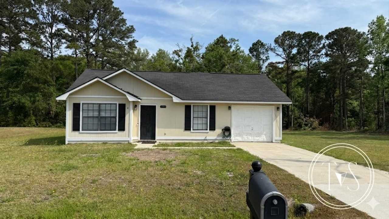 193 Hunters Run Rd - Photo 2 of 18
