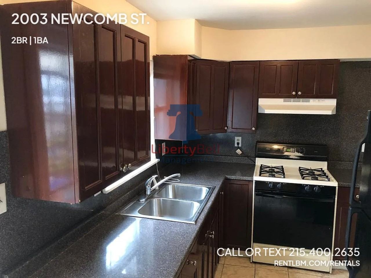 2003 Newcomb St - Photo 2 of 9