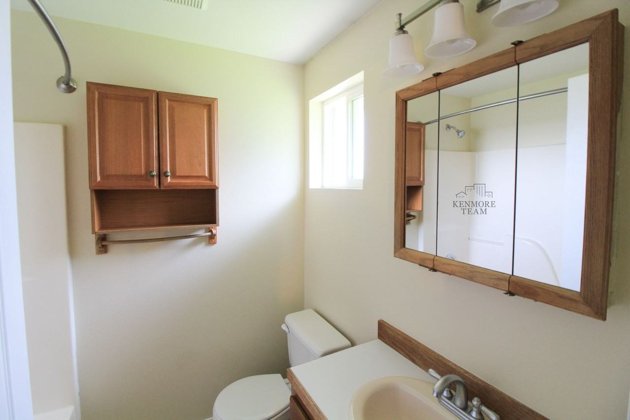 4731 Hibiscus St - Photo 7 of 10
