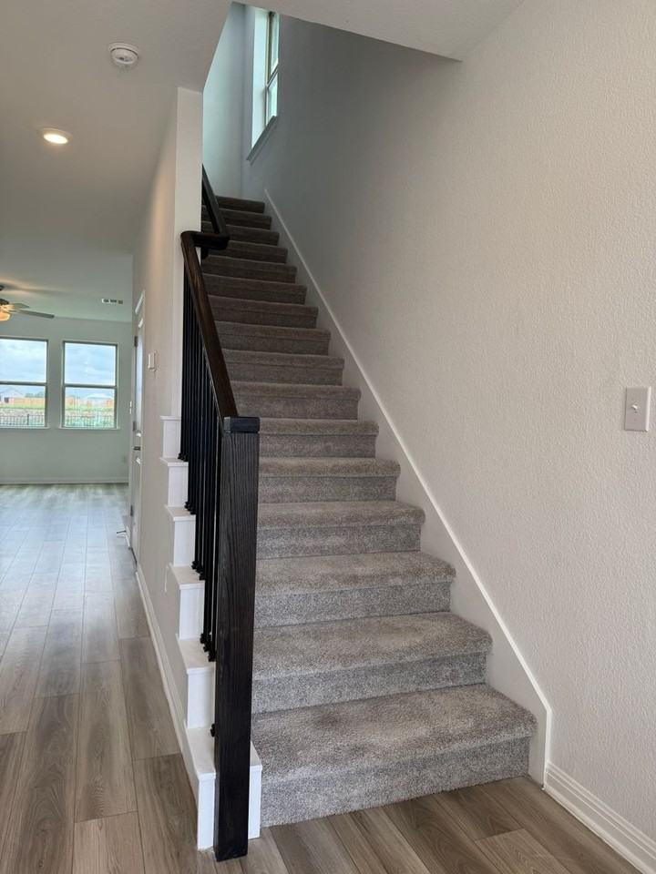 158 Lime St - Photo 3 of 25