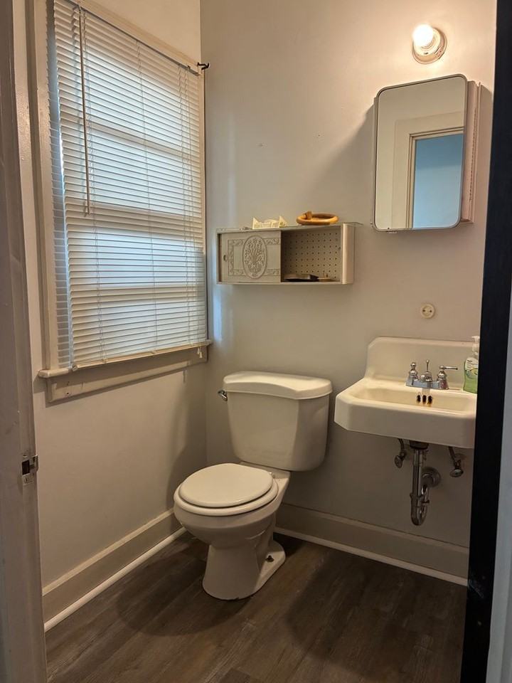 519 Broadway - Photo 2 of 4