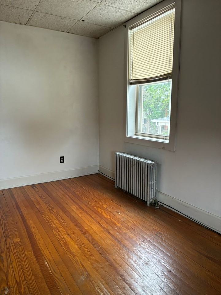 519 Broadway - Photo 3 of 4