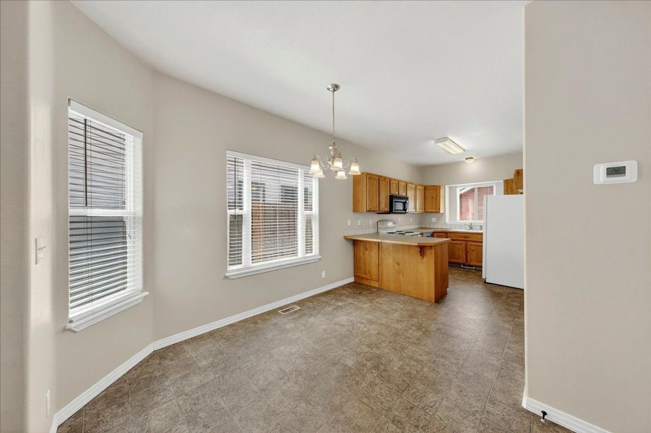 1509 S Euclid Ave - Photo 7 of 33