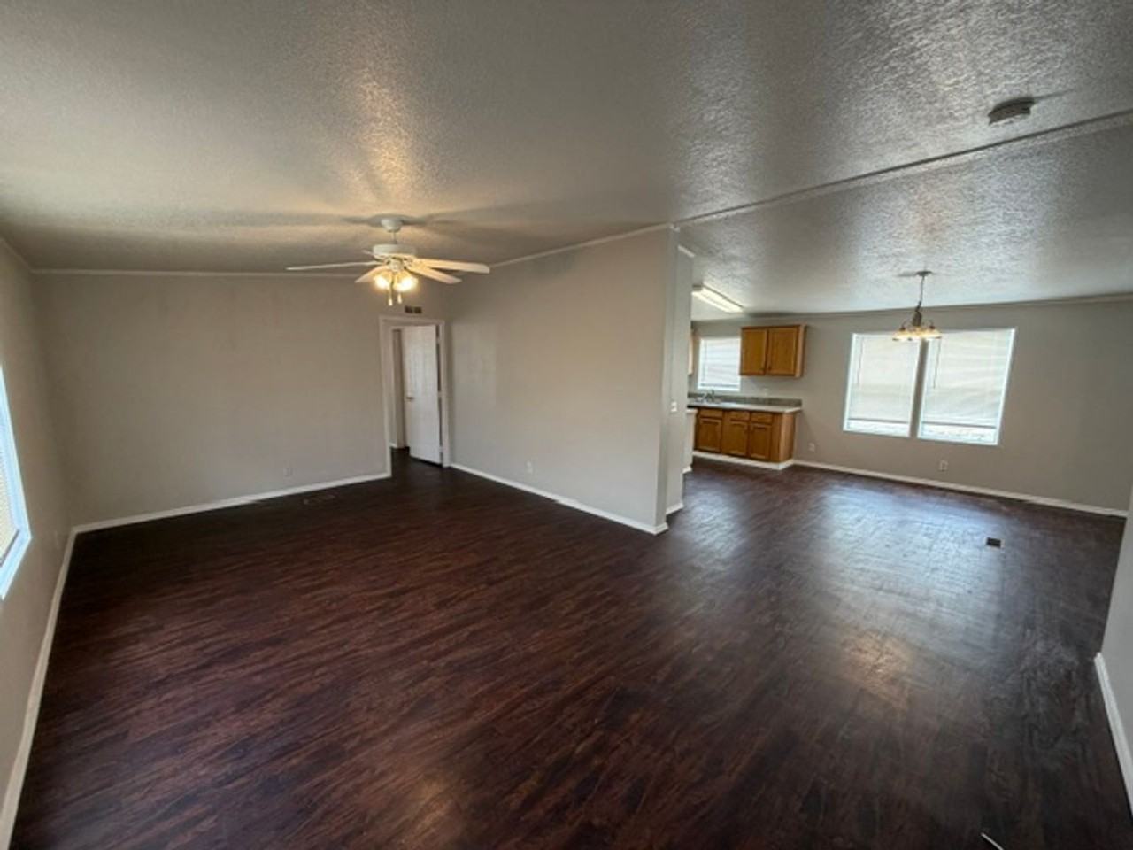 11615 E Elliot Dr - Photo 2 of 19