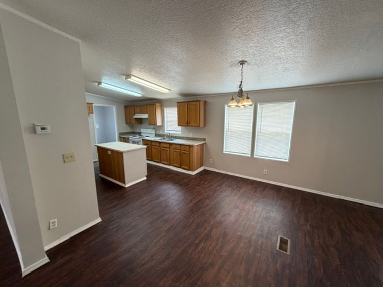 11615 E Elliot Dr - Photo 3 of 19