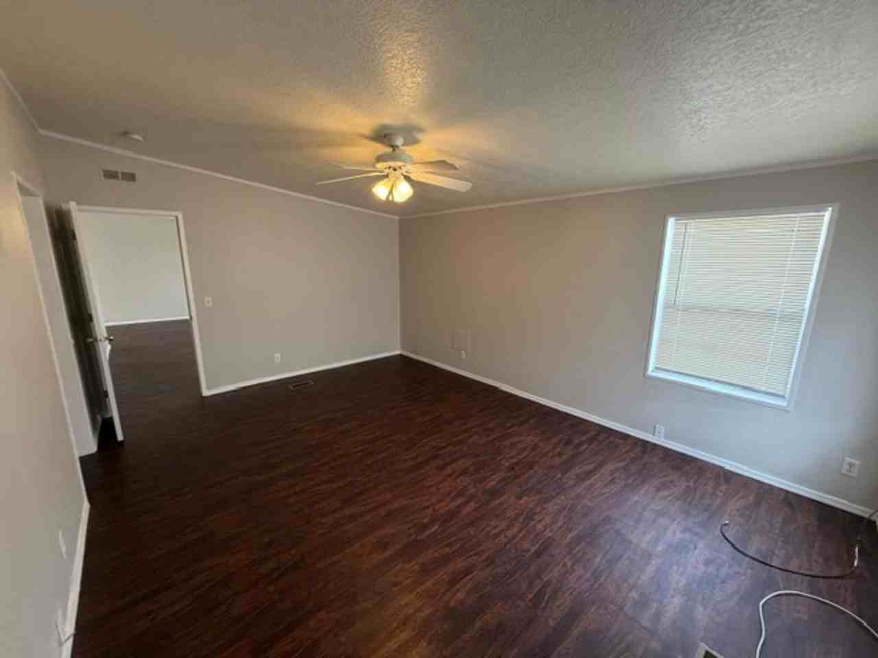 11615 E Elliot Dr - Photo 6 of 19