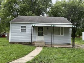725 S Luick Ave - Photo 1 of 1