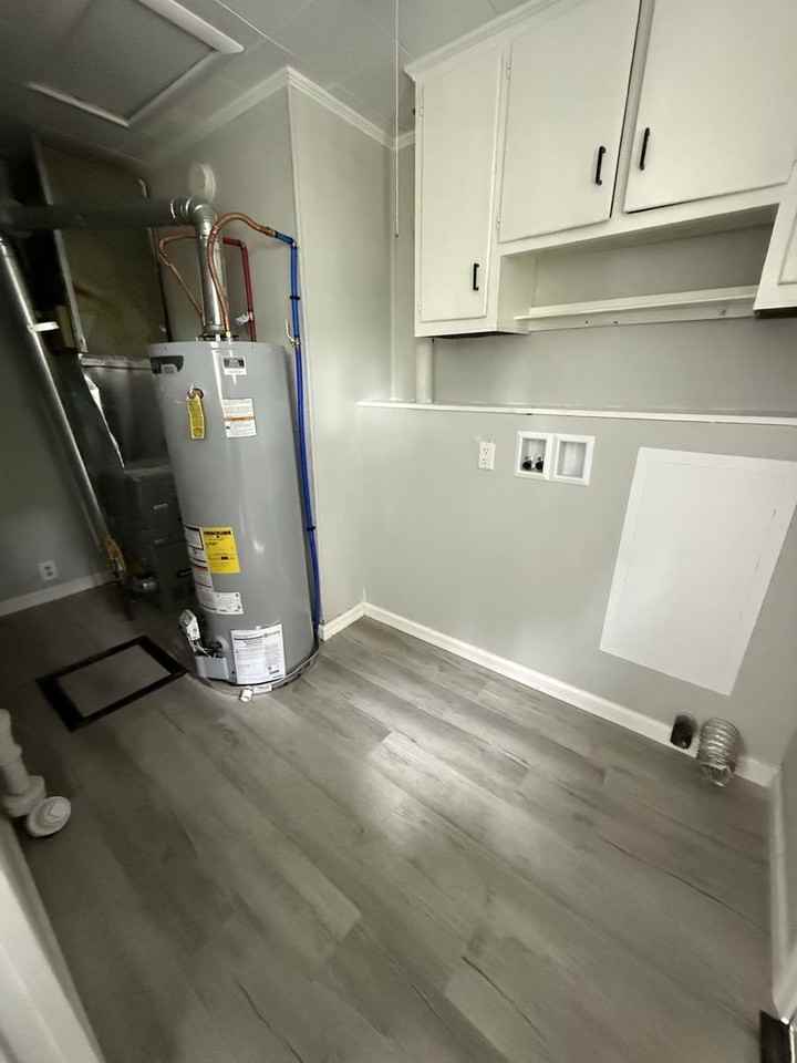 725 S Luick Ave - Photo 6 of 8