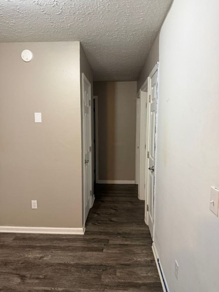 GRAYSTONE APARTMENTS - Photo 5 of 17