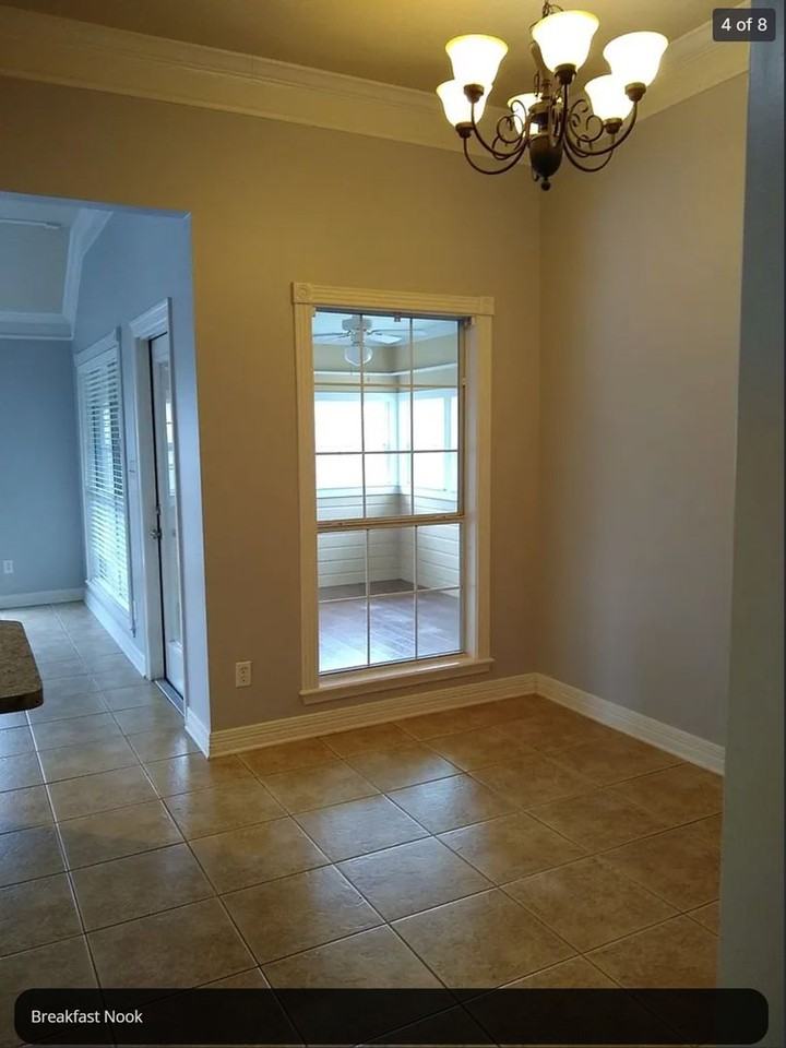 2523 Brookhaven Dr - Photo 4 of 8