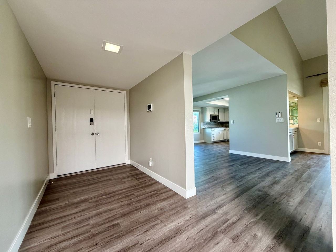 3142 Espanol Dr - Photo 7 of 13