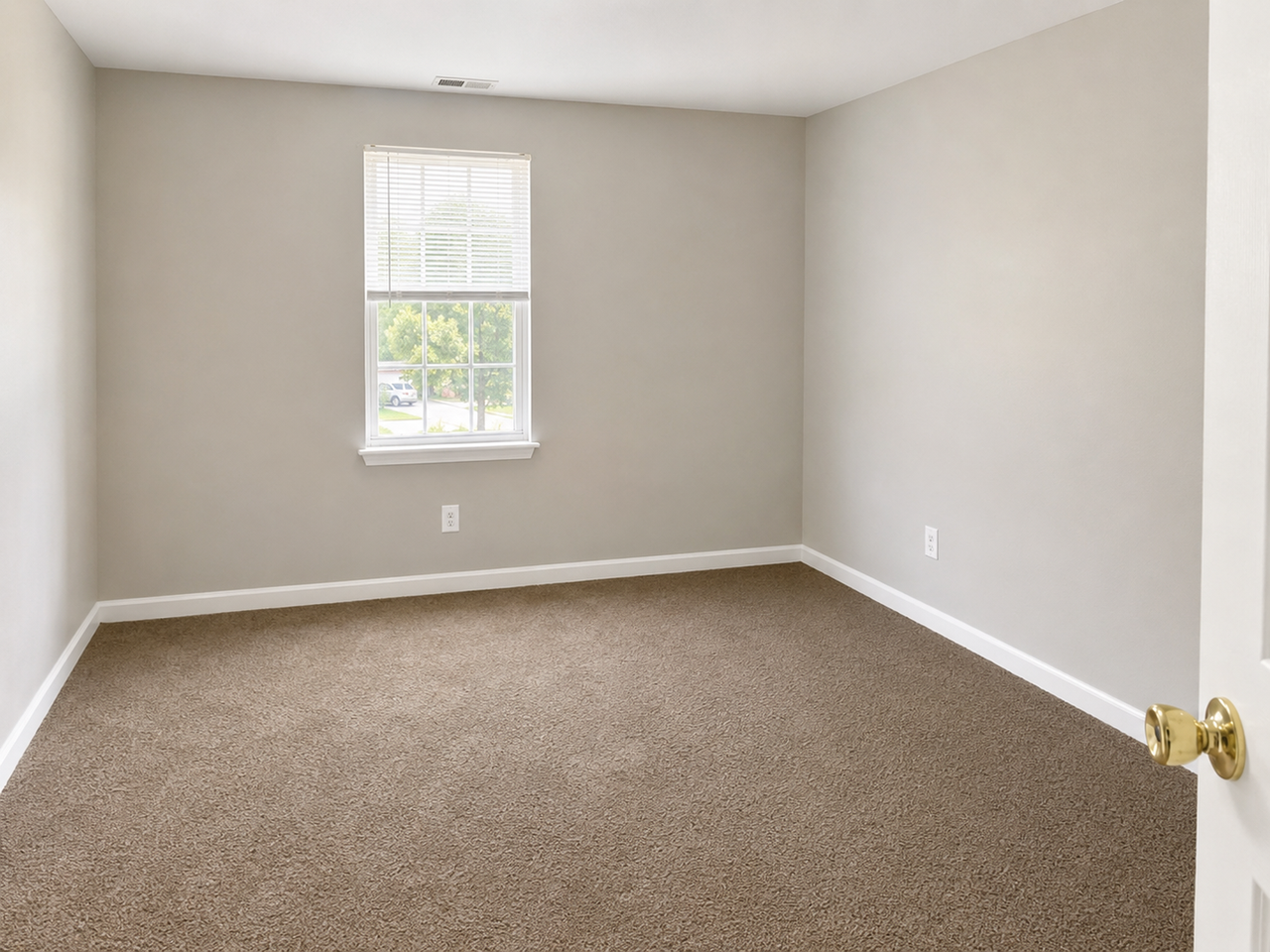 1700 Herbert Ave - Photo 5 of 6