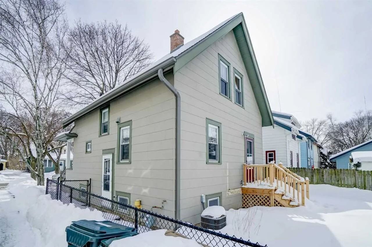 2514 E Johnson St - Photo 2 of 24