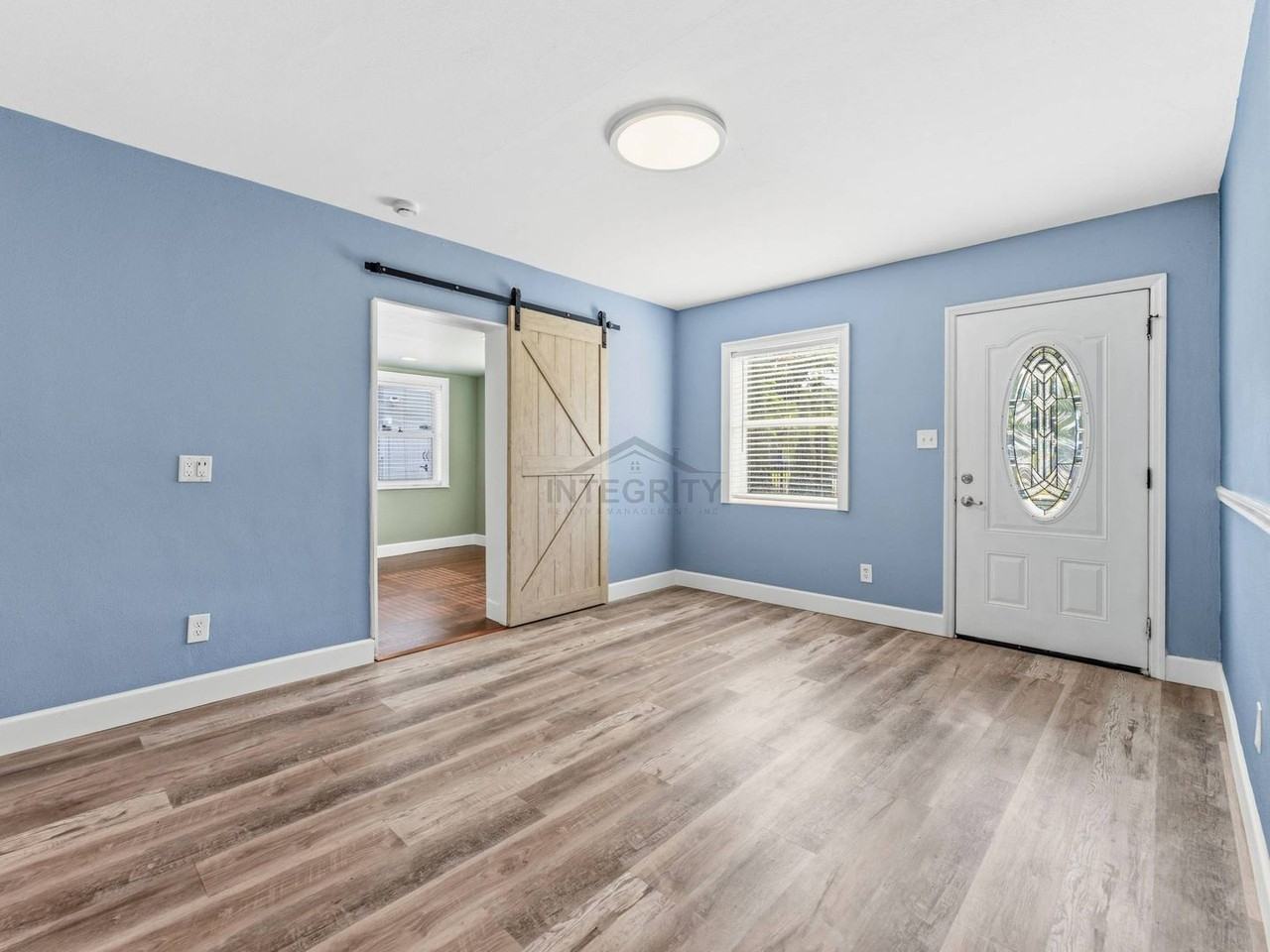 4746 W Anita Blvd - Photo 6 of 37