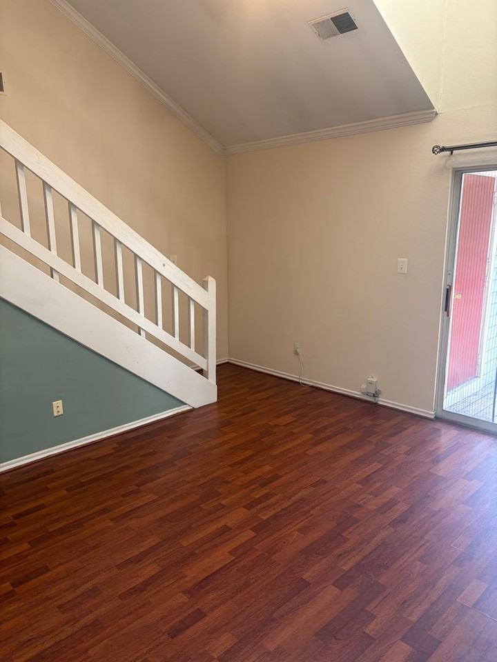 9900 Boysenberry Way - Photo 5 of 11