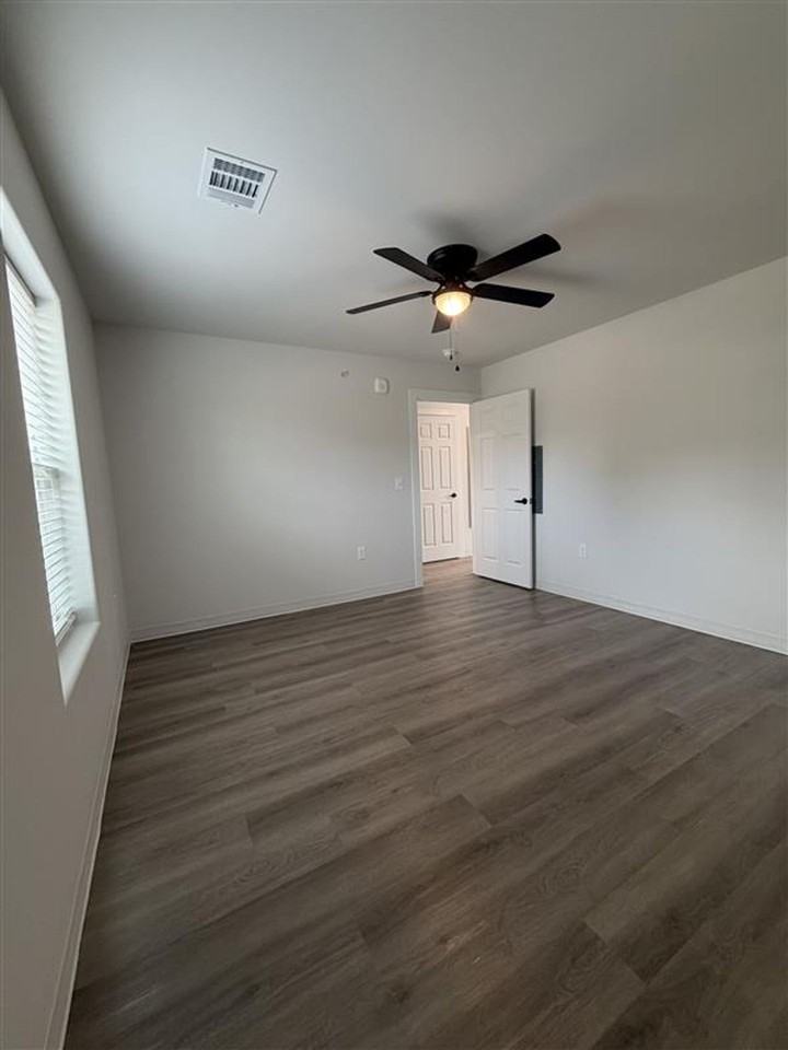 Judson Lofts - Photo 7 of 8