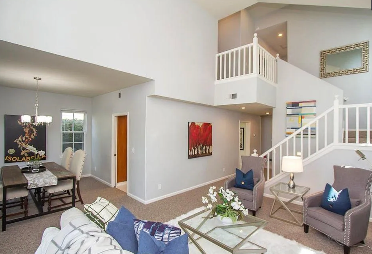 51 Dockside Cir - Photo 2 of 18