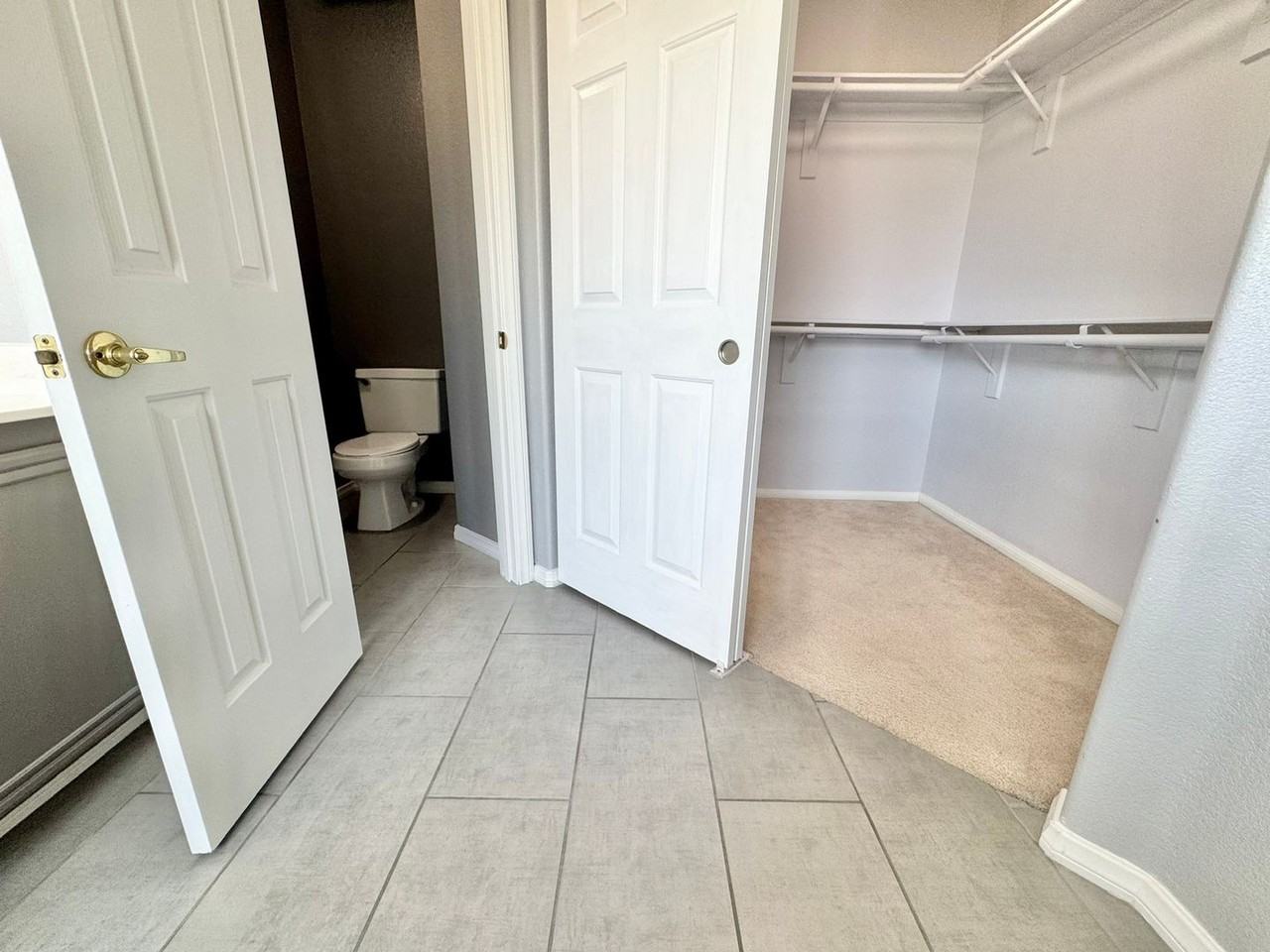 216 Chiquis Ct - Photo 4 of 35