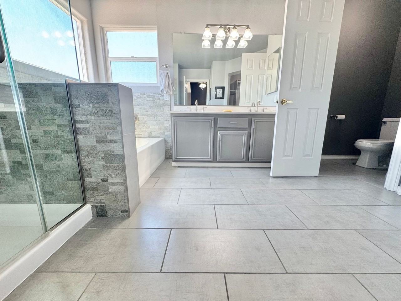 216 Chiquis Ct - Photo 6 of 35