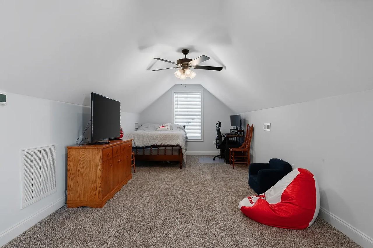 637 Boston Park Dr - Photo 5 of 15