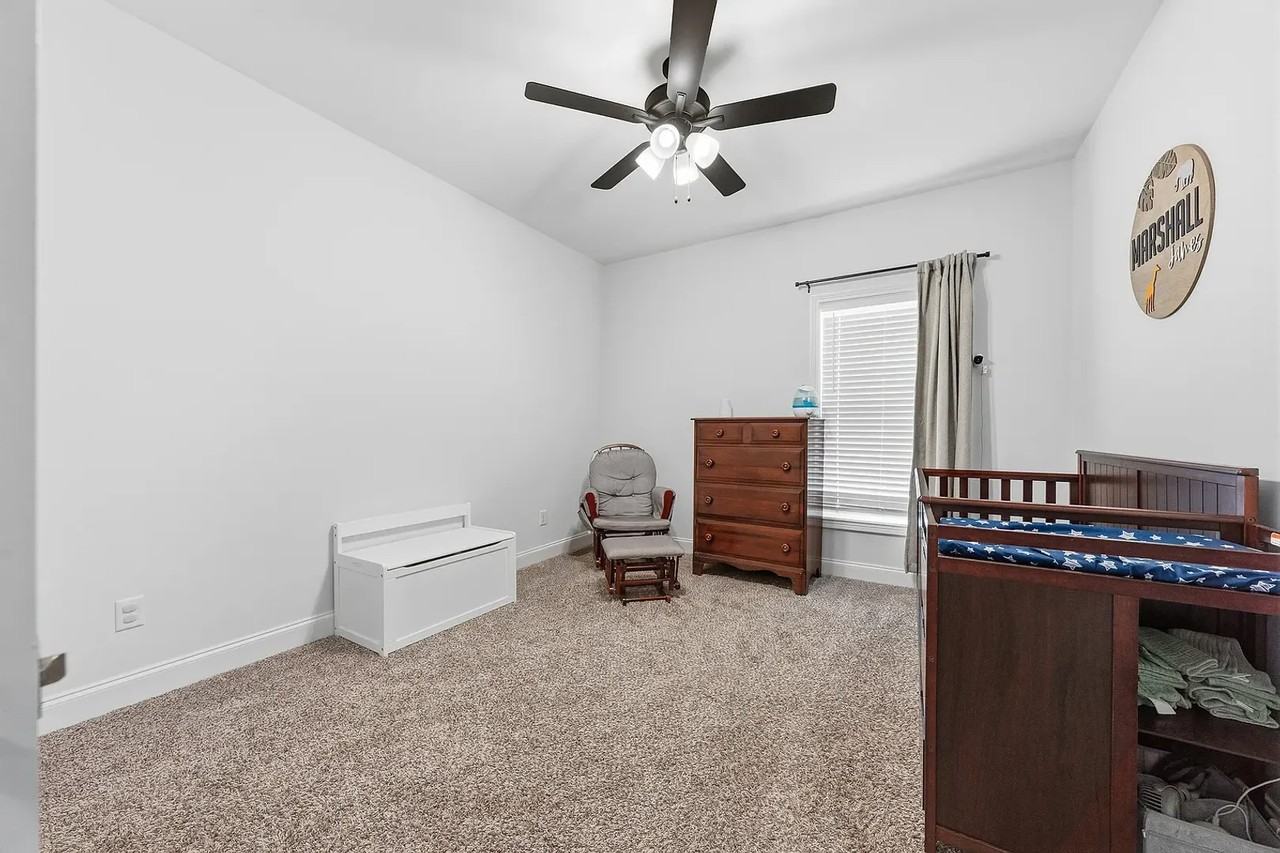 637 Boston Park Dr - Photo 6 of 15