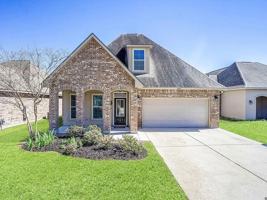 featured image of 8624 Arabella Ave