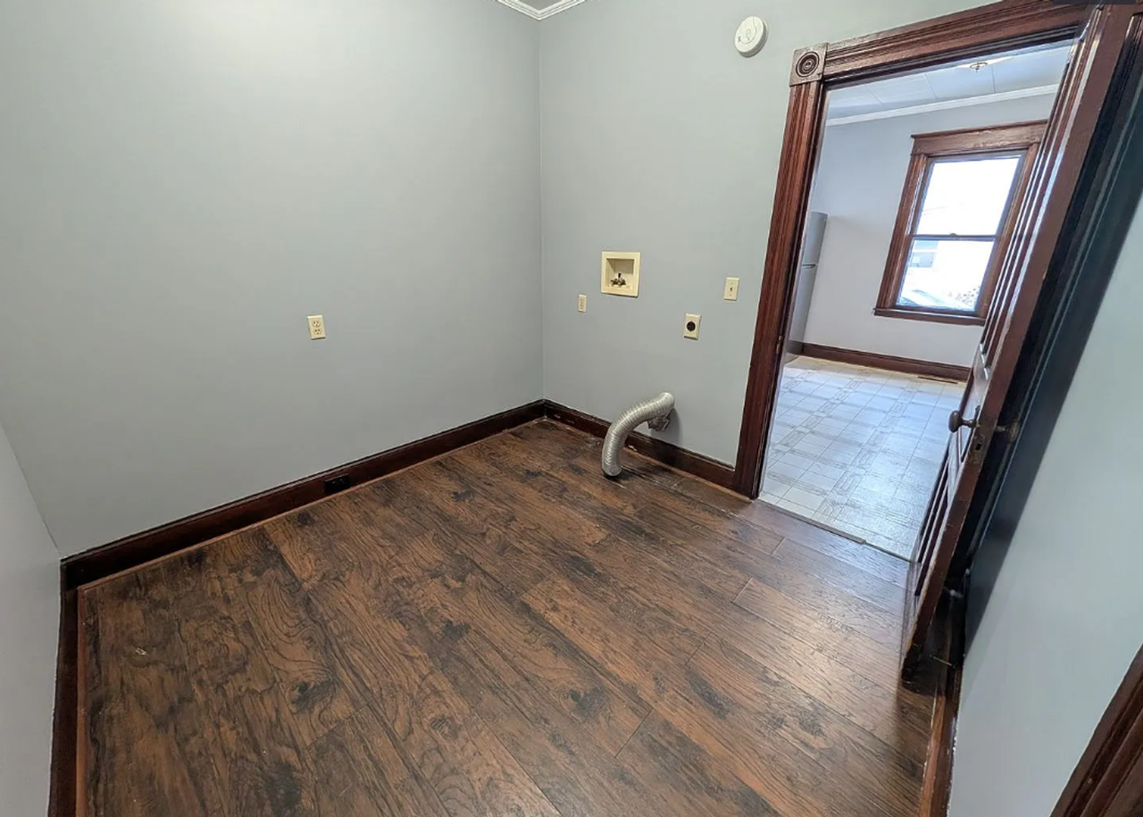 60 Mcelwain Ave #1 - Photo 6 of 7
