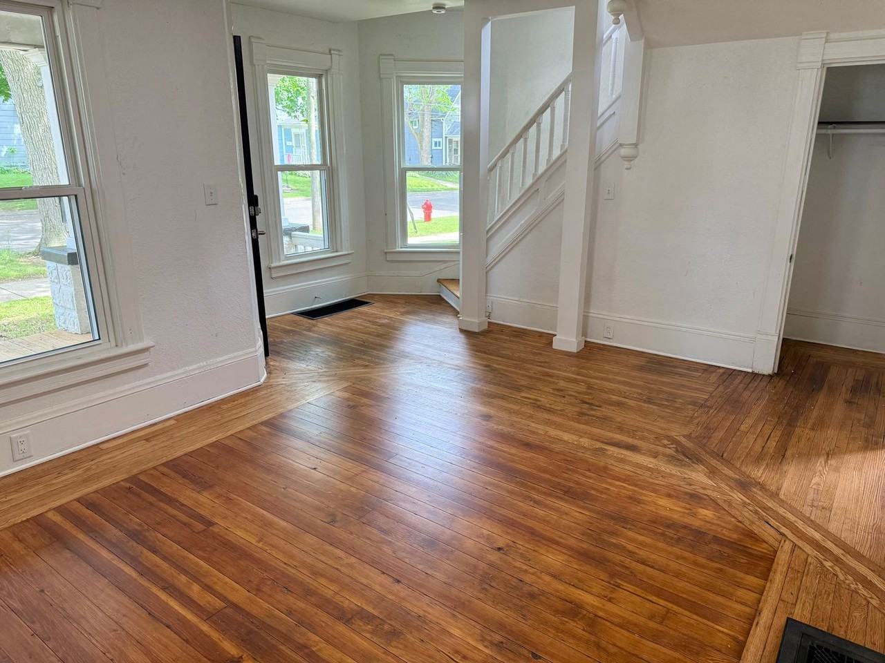 612 3rd St - Photo 2 of 17