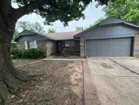 1918 Oakhill Dr - Photo 1 of 1